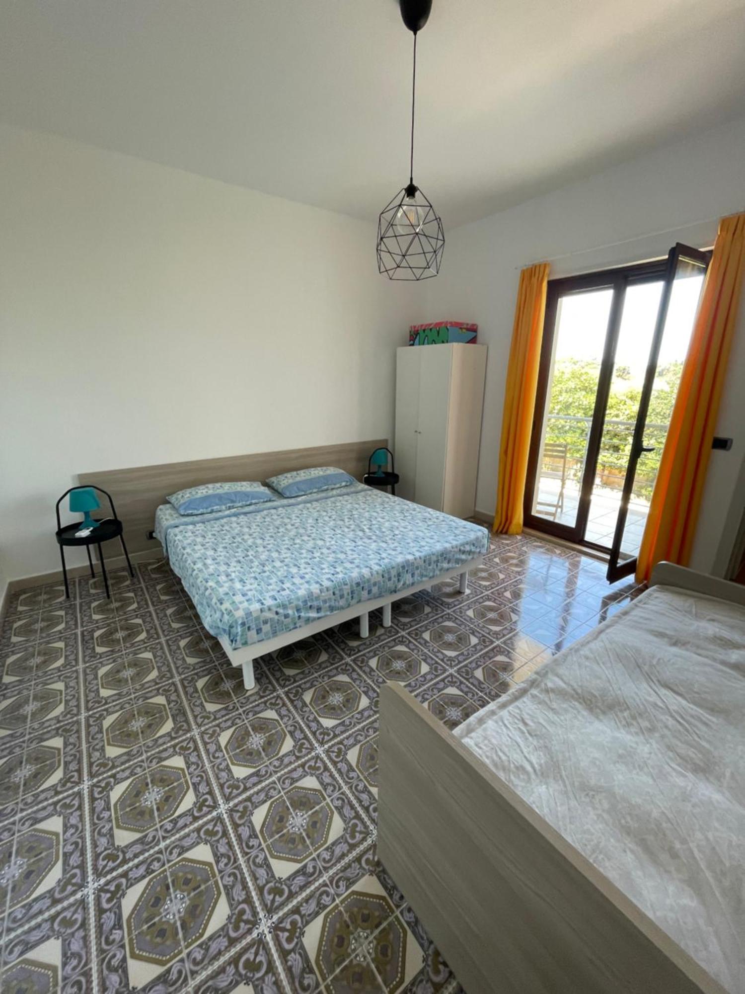 Trentatre Quarantatre Bed & Breakfast Mola di Bari Eksteriør bilde