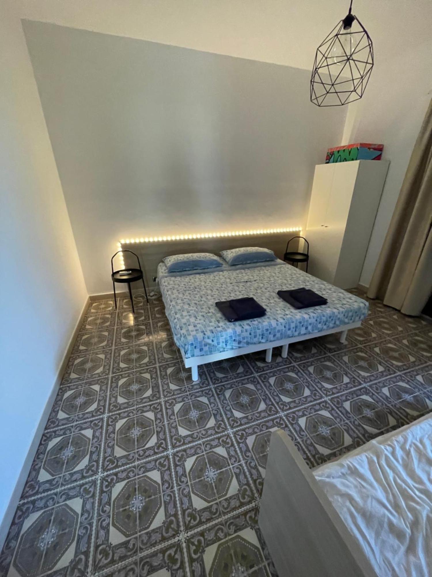 Trentatre Quarantatre Bed & Breakfast Mola di Bari Eksteriør bilde