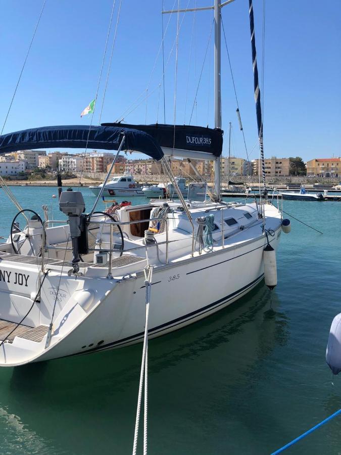 Trentatre Quarantatre Bed & Breakfast Mola di Bari Eksteriør bilde