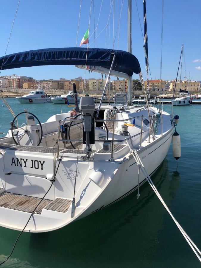 Trentatre Quarantatre Bed & Breakfast Mola di Bari Eksteriør bilde