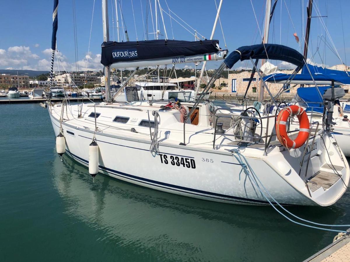 Trentatre Quarantatre Bed & Breakfast Mola di Bari Eksteriør bilde